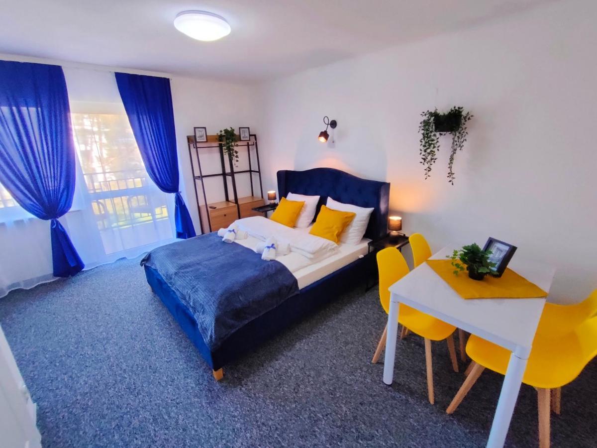 Familienzimmer mit Balkon